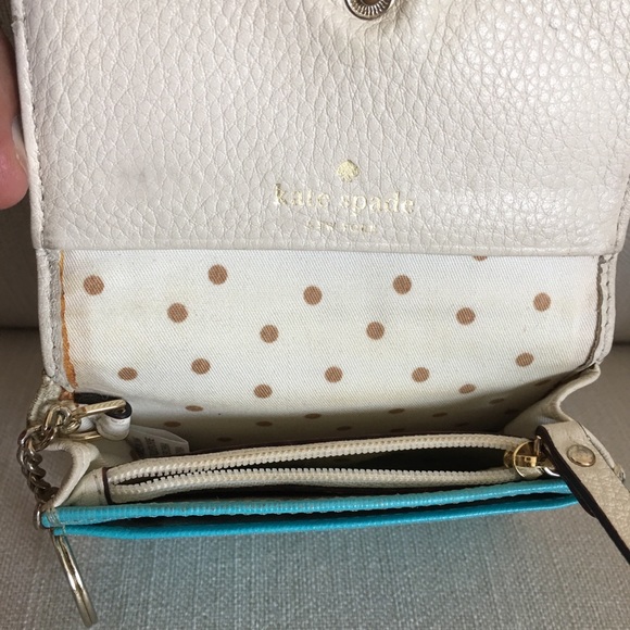 Kate Spade Wallet Keychain - Picture 7 of 13